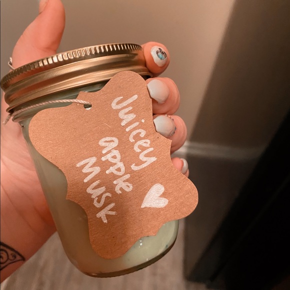 Candles - Picture 8 of 9